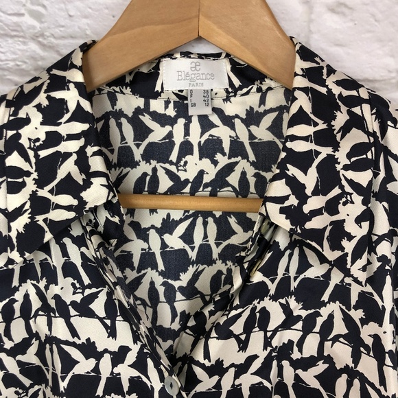 NWOT Navy & Cream 100% Silk Blouse Size 10 - Picture 2 of 4